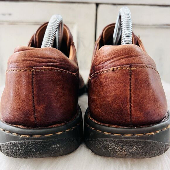 Born Brown Worn Distressed Leather Lace up Sneakers Dress Shoes - Mens Size 11 - Picture 5 of 8